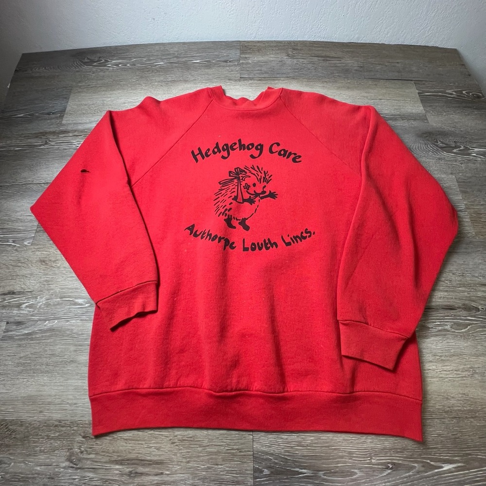 Vintage Hedgehog Care Sweatshirt Unisex XL Red Graphic Raglan 90s Retro Animal